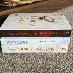 Ana Huang book bundle